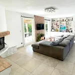 Holiday home Maison Almanarre *