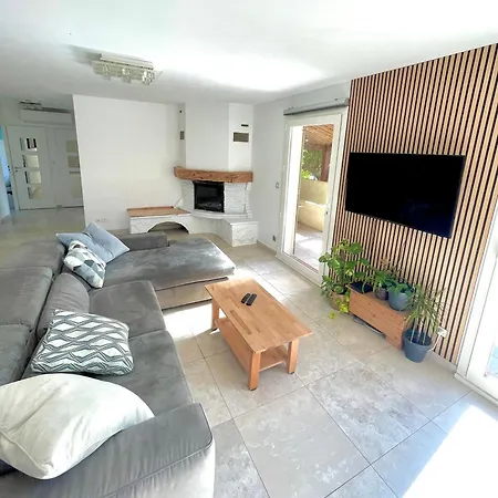 Holiday home Maison Almanarre Hyeres