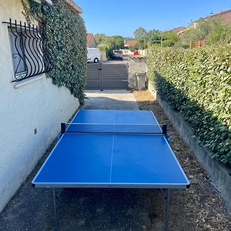 Maison Almanarre Feriehus *